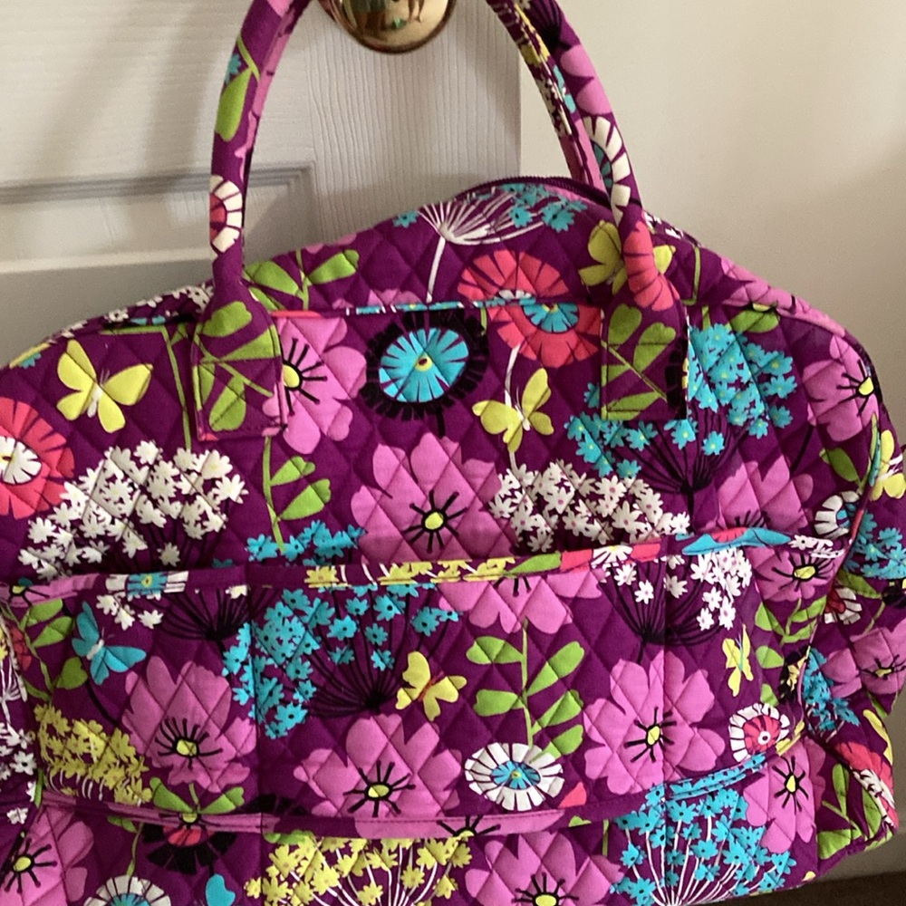 New Vera Bradley Flutter By Weekender - image 6